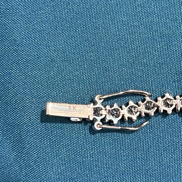 Helzberg Diamond Tennis Bracelet - Picture 4 of 4